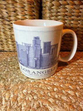 Starbucks Architecural Series Los Angeles 
Skyline Mug in White and Blue